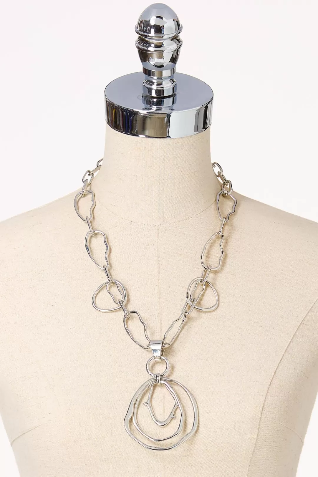 Cato Necklaces | Circle Chain Pendant Necklace