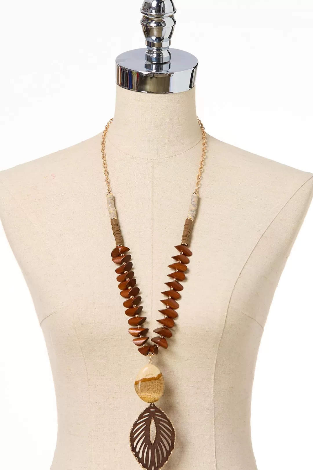 Cato Necklaces | Cutout Leaf Wood Pendant Necklace