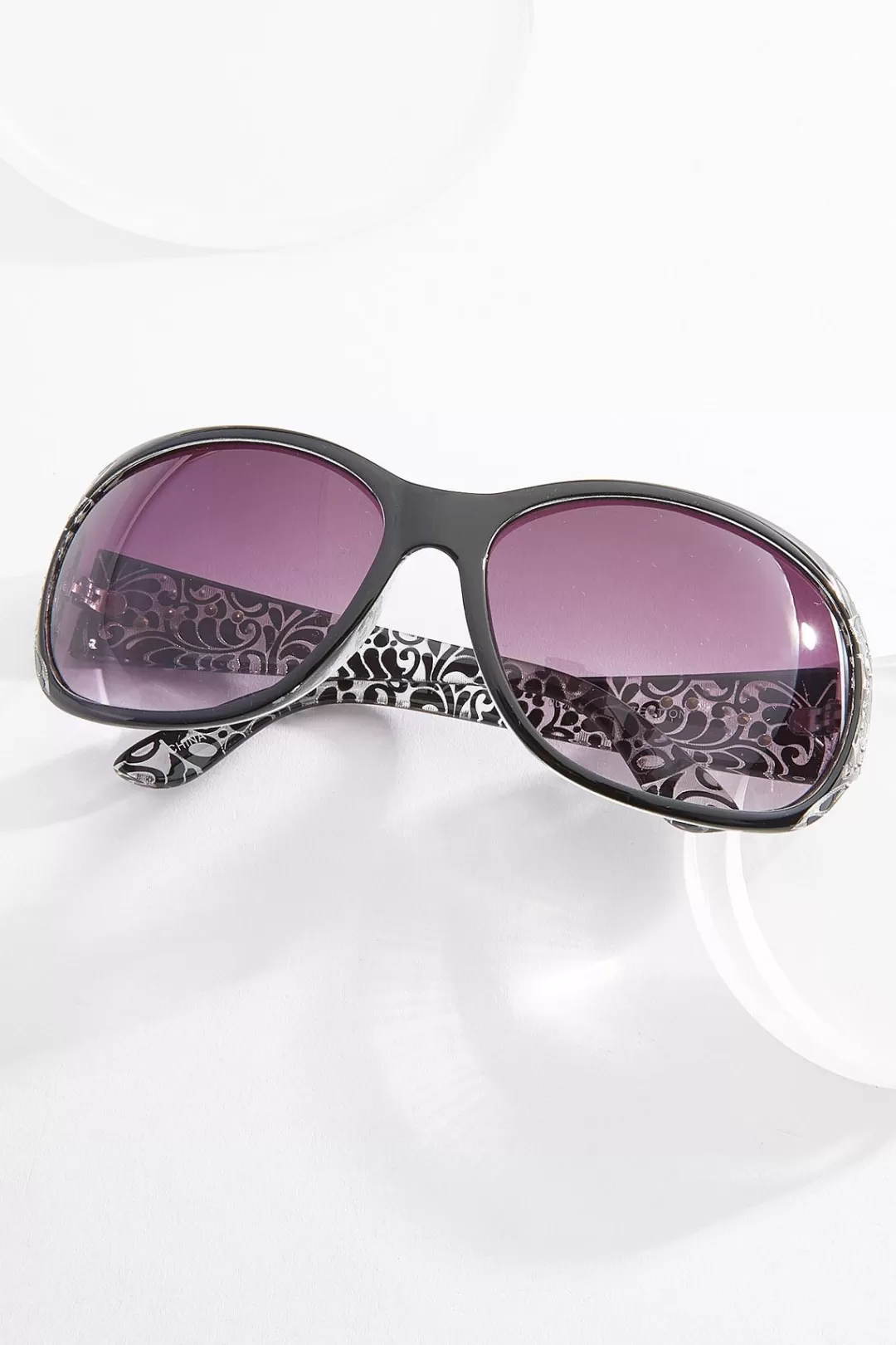 Cato Sunglasses | Etched Leaf Sunglasses