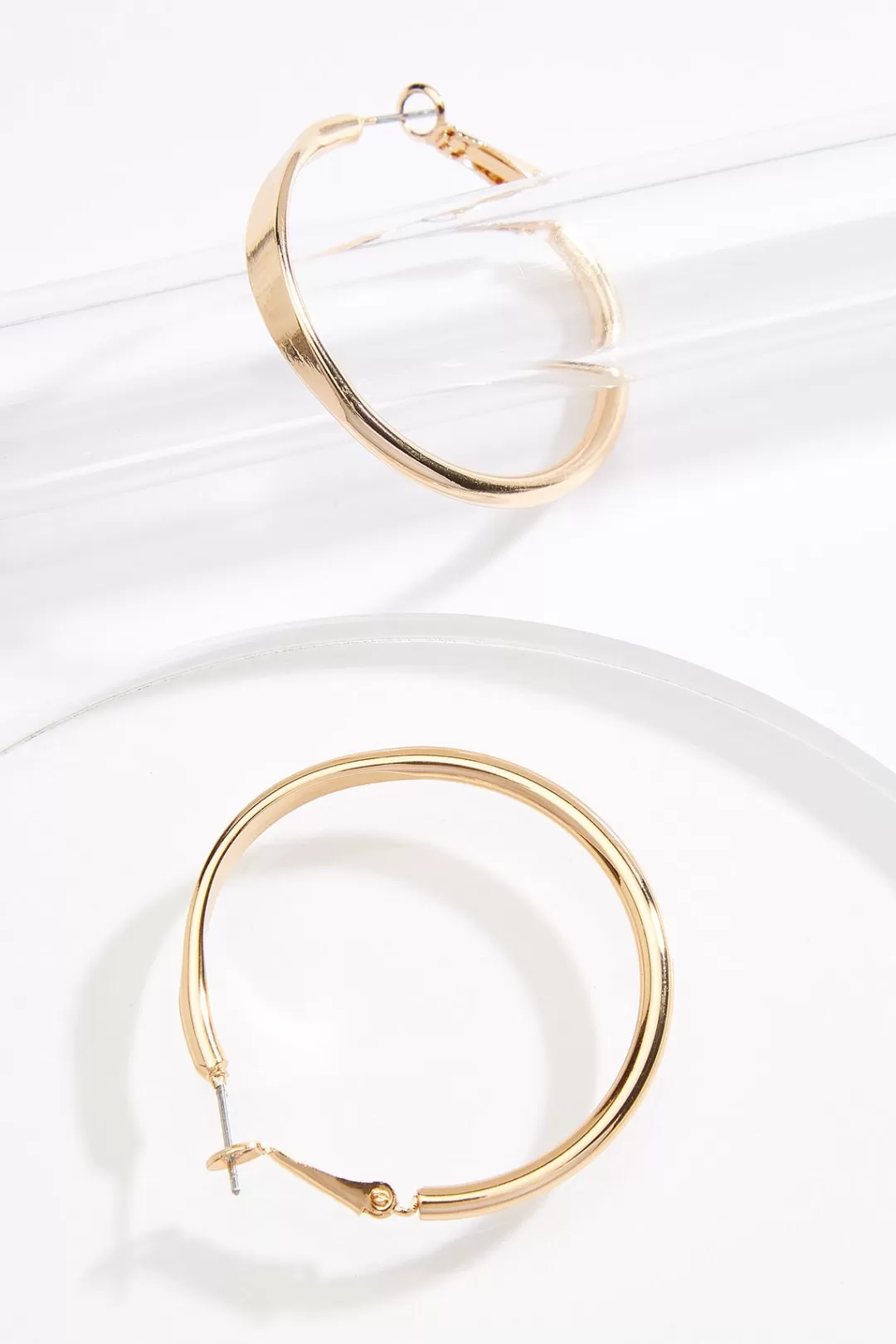 Cato Earrings | Flat Front Hoop Earrings