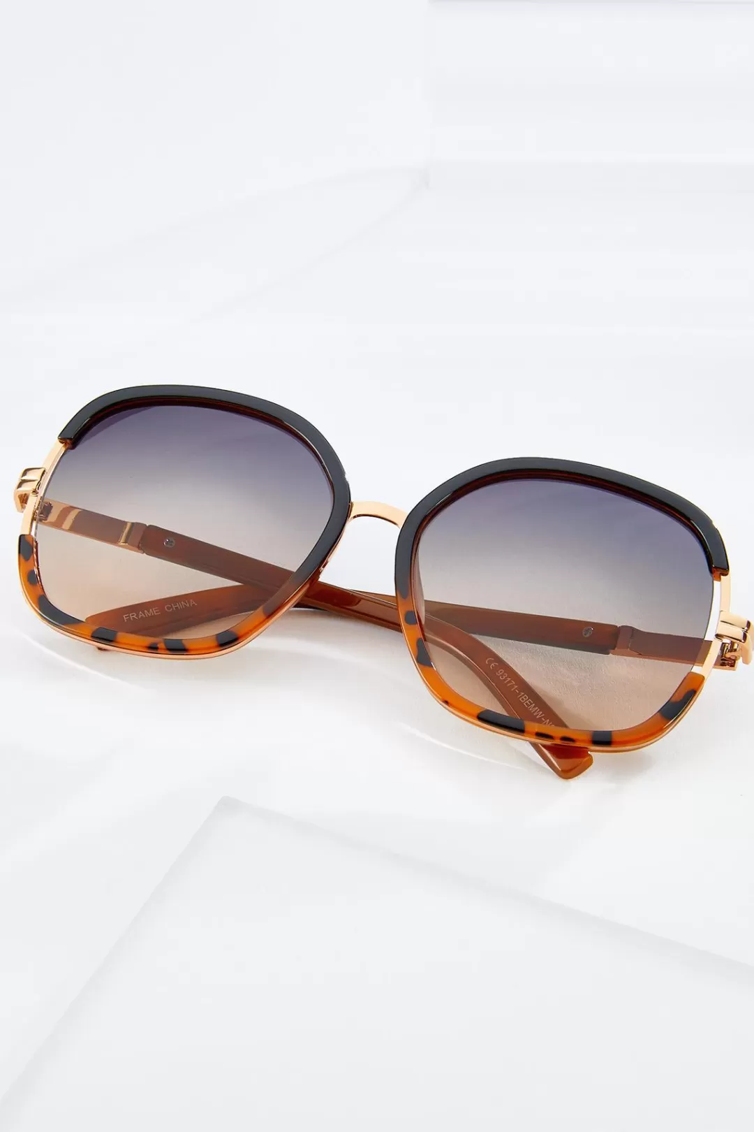 Cato Sunglasses | Leopard Plastic Round Sunglasses