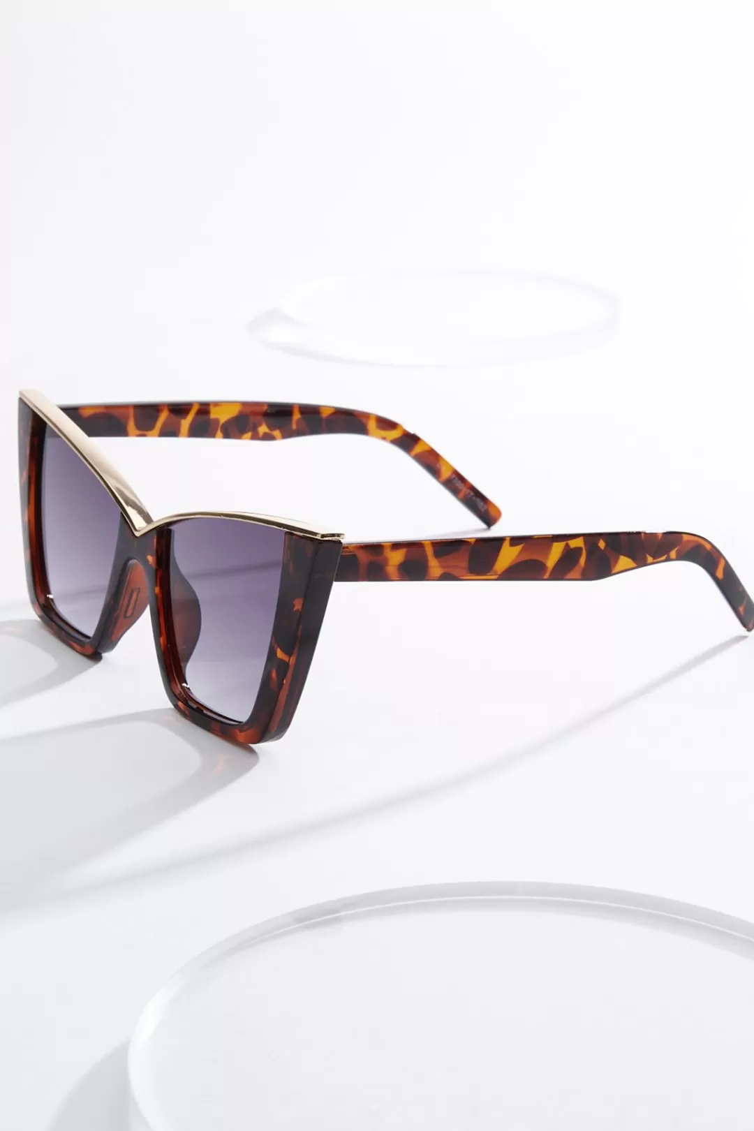 Cato Sunglasses | Metal Bar Tortoise Cat Eye Sunglasses