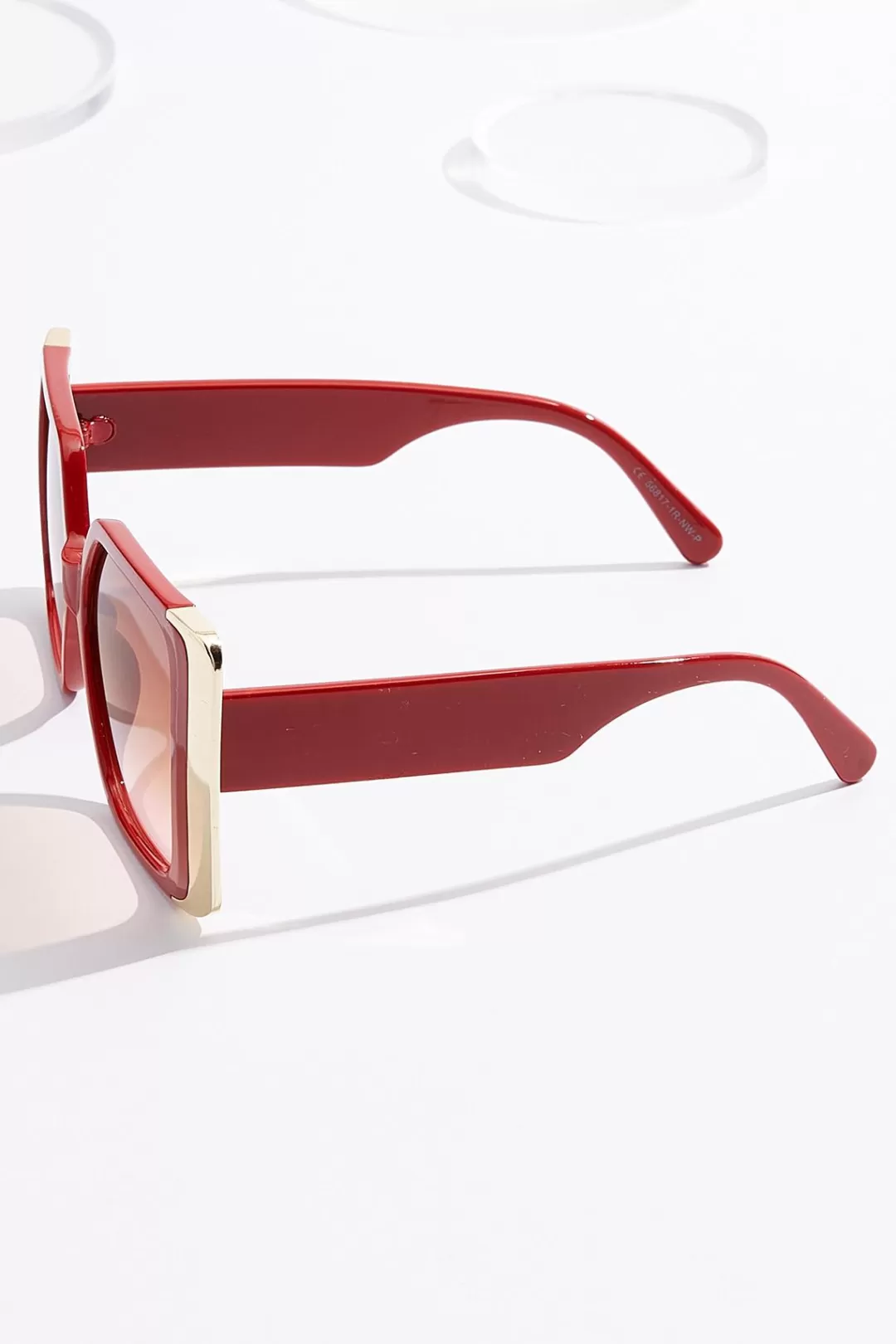 Cato Sunglasses | Oversized Red Sunglasses