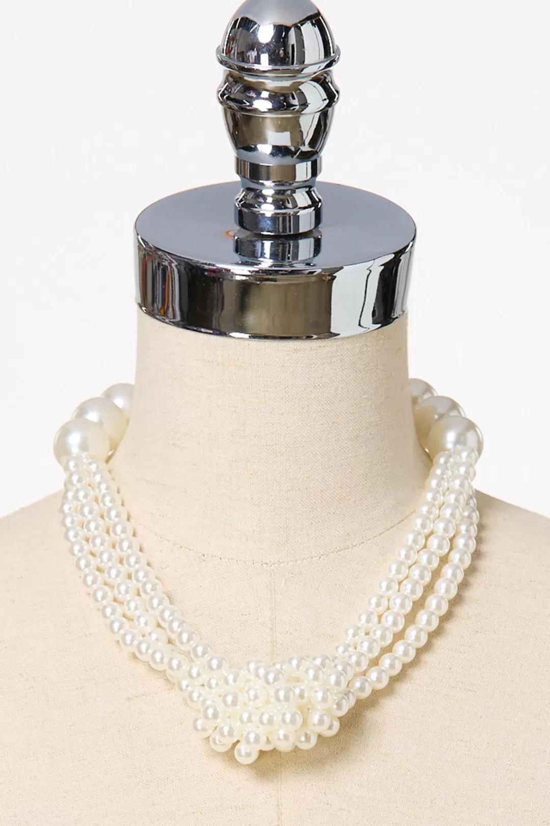 Cato Social Occasion | Necklaces | Pearl Knotted Short Necklace