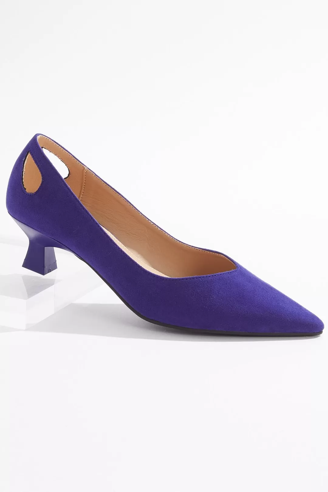 Cato Wide Width | Wide Width Cutout Kitten Heels